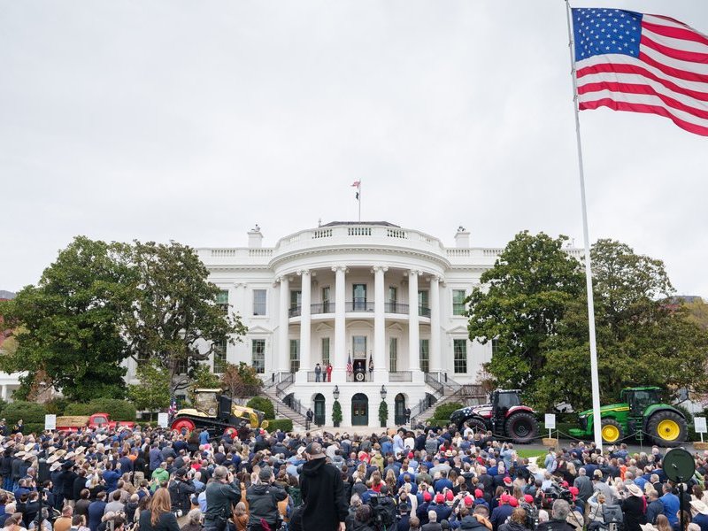 Trump touts farm relief, tax cuts for American farmers