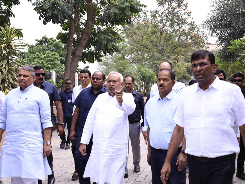 नीतीश कुमार 13 अप्रैल के बाद छोड़ सकते हैं मुख्यमंत्री की कुर्सी, 30 मार्च को देंगे एमएलसी पद से इस्तीफा