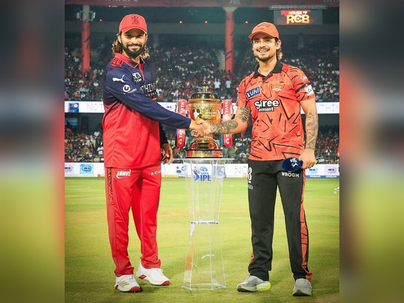 एसआरएच के खिलाफ आरसीबी ने टॉस जीतकर चुनी गेंदबाजी, डफी-अभिनंदन का डेब्यू