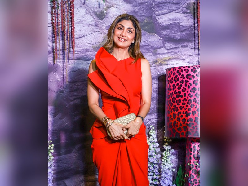 Shilpa Shetty urges fans to stay fit, keep going on National Exercise Day