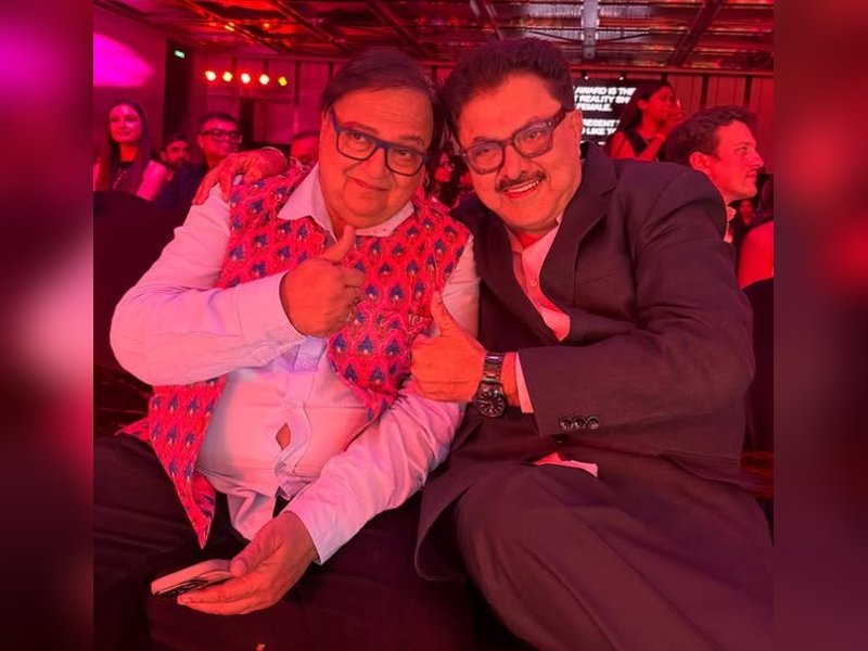 'धुरंधर 2' में राकेश बेदी की एक्टिंग के मुरीद हुए अशोक पंडित, 'स्टेडियम के बाहर छक्का' लगाने के लिए दी बधाई