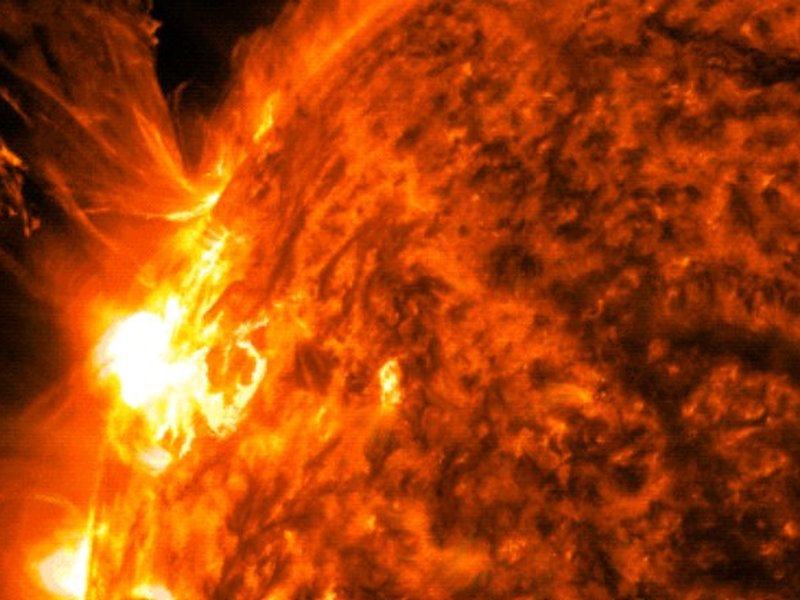 सूर्य की गतिविधि से बनता है 'स्पेस वेदर', जानें पृथ्वी को कैसे करता है प्रभावित