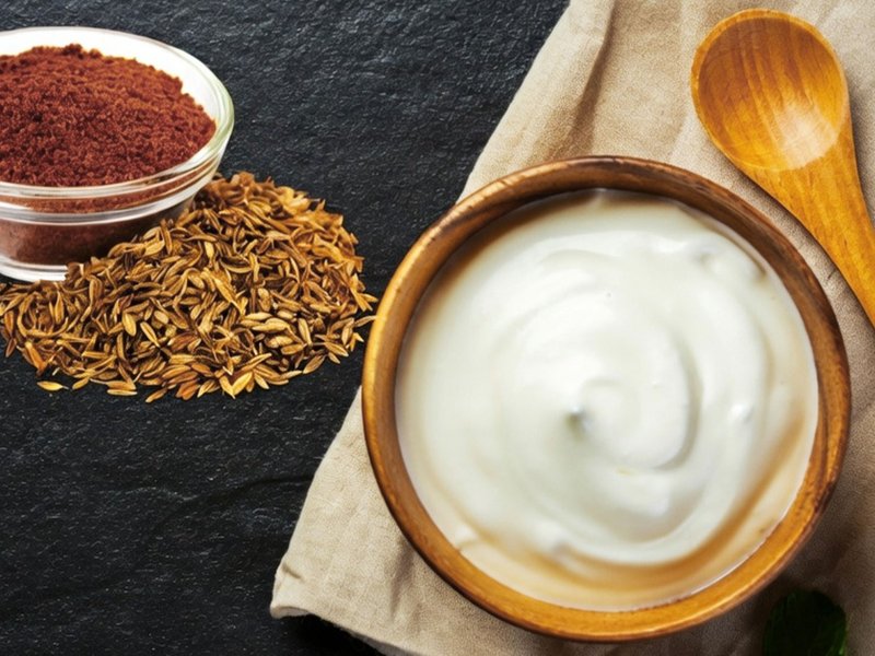 भूख नहीं लगती, सताती है अपच की समस्या? दही के साथ करें भूने जीरे का सेवन, मिलेंगे जबरदस्त लाभ