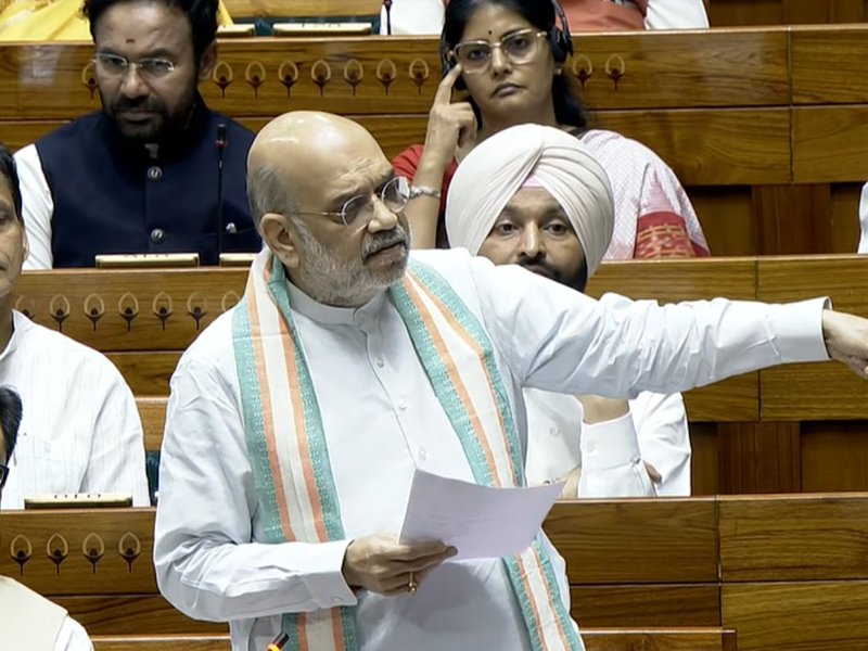 'ये नरेन्द्र मोदी की सरकार है, जो हथियार उठाएगा, उसका हिसाब चुकता होगा': अमित शाह