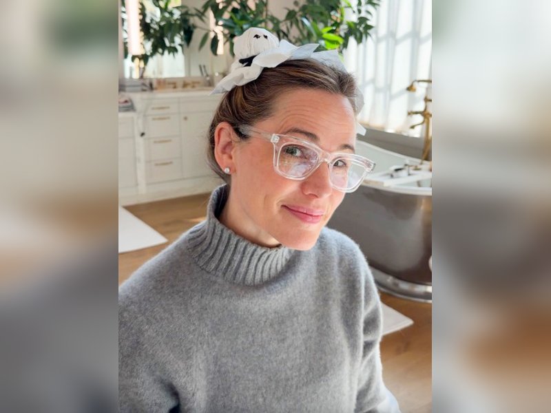 Jennifer Garner says her mother ‘loves being recognized’ from her cooking show