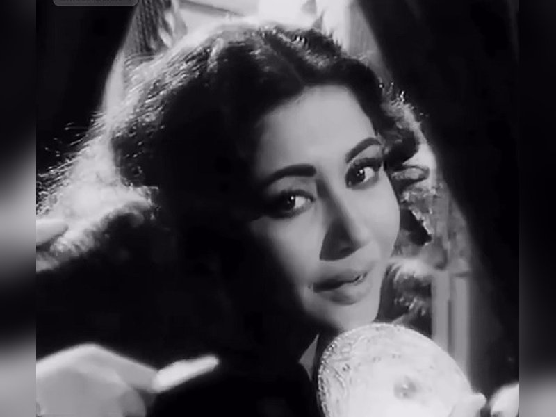 Jackie Shroff pays tribute to Meena Kumari on her 54th death anniversary