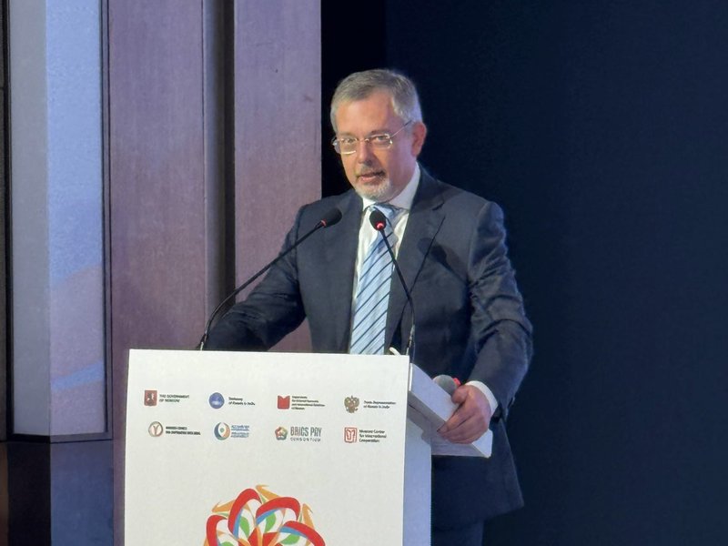 तेल संकट के जल्द से जल्द समाधान के लिए आपस में बातचीत कर रहा भारत-रूस: राजदूत डेनिस अलीपोव