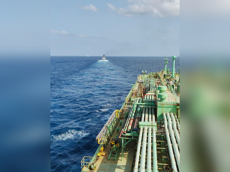 मिडिल ईस्ट संघर्ष: 'हॉर्मूज' के बाद अब 'बाब-अल-मंदेब' पर भी संकट गहराने की आशंका, इंडियन नेवी अलर्ट