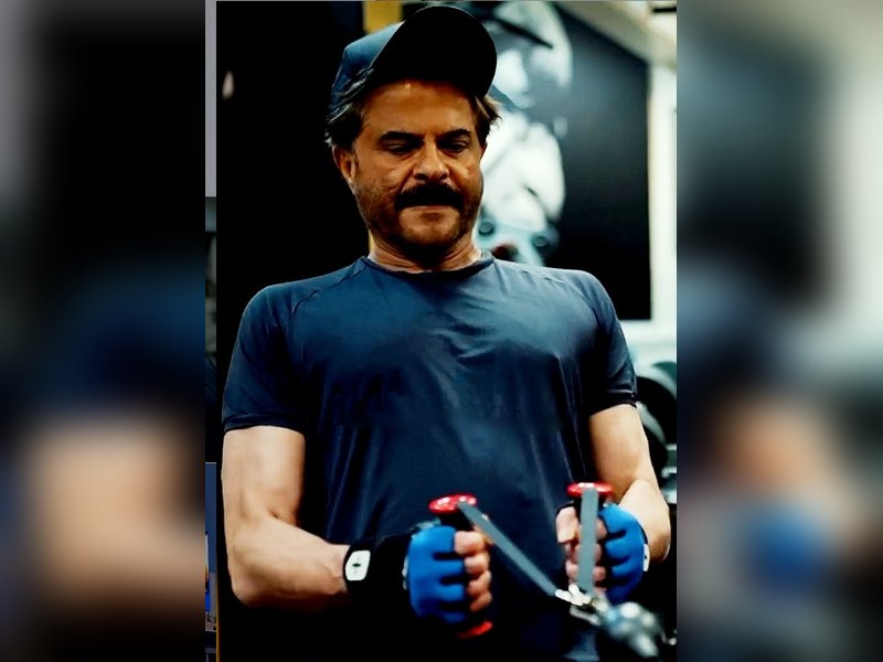 Anil Kapoor sweats it out in the gym at 69, motivates fans with powerful message on consistency
