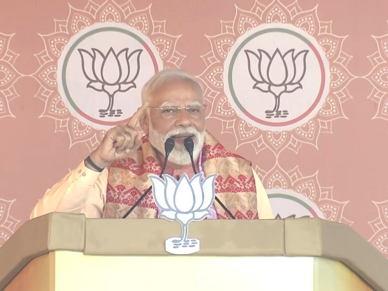 कांग्रेस ने असम की आत्मा, शान, पहचान और सुरक्षा से खिलवाड़ किया : प्रधानमंत्री मोदी