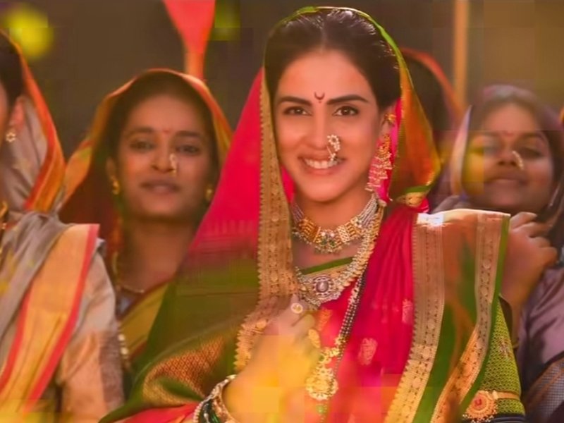 Genelia D’Souza gets emotional as 'Masti' co-star Vivek Oberoi calls her Riteish Deshmukh’s pillar of strength