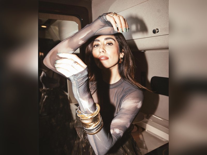 Jonita Gandhi reveals what drew her to ‘Touchbuddy’ song with Pawan Singh