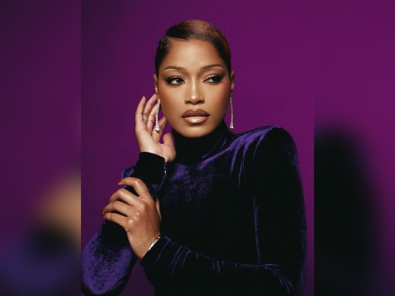 Keke Palmer reacts to weird public proposal by a stranger