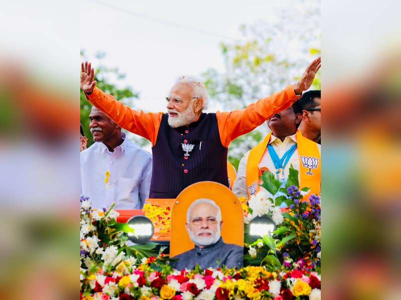 PM Modi holds grand roadshow in Puducherry ahead of April 9 polls ​