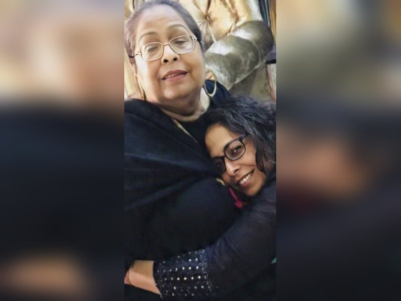 Geeta Kapur recalls late mother singing Shashi Kapoor’s song as lullaby, gets emotional