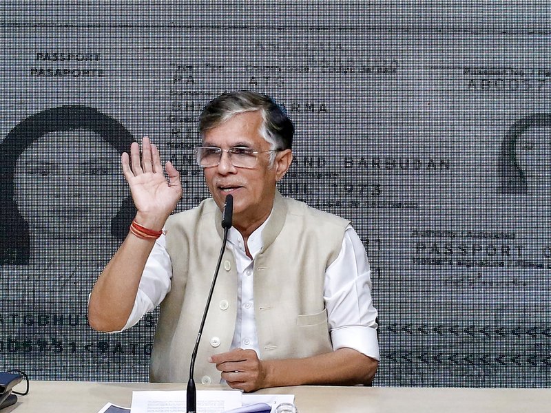 Major setback for Cong leader Pawan Khera as Gauhati HC rejects anticipatory bail plea (Ld)