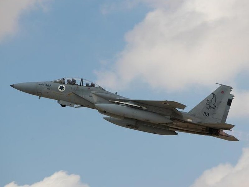 US rescues missing fighter jet pilot in Iran, confirms Trump 