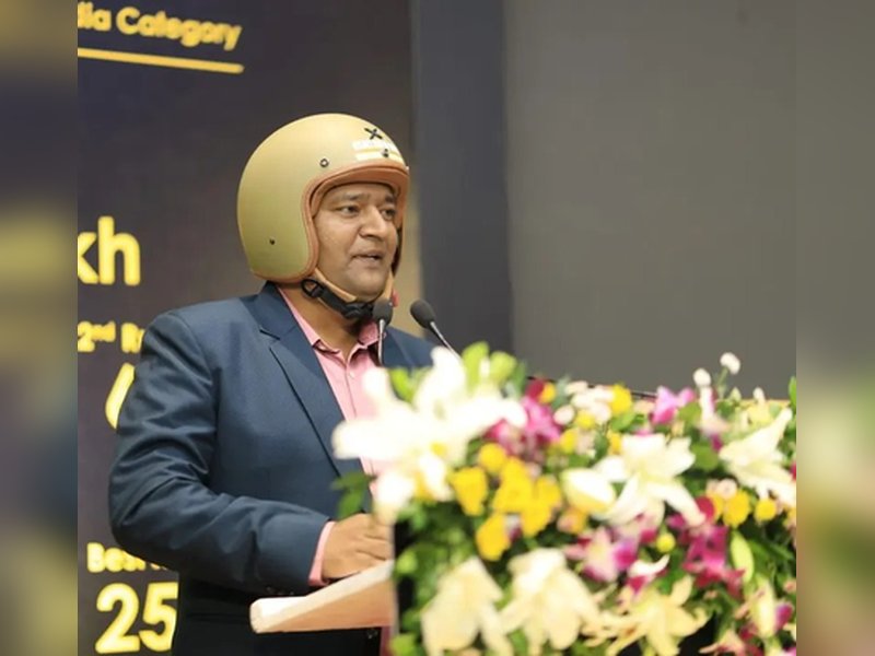 'आईपीएल के माध्यम से सड़क सुरक्षा को बढ़ावा देना भारत के लिए एक बड़ी जीत होगी': हेलमेट मैन राघवेंद्र कुमार