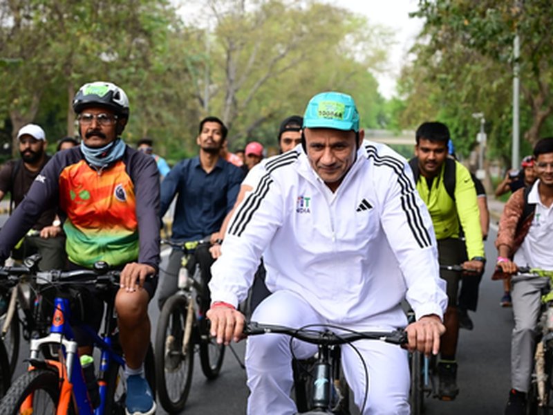 'फिट इंडिया संडे ऑन साइकिल' ने मनाया विश्व स्वास्थ्य दिवस, प्रतिभागियों ने अलग-अलग गेम जोन में लिया हिस्सा