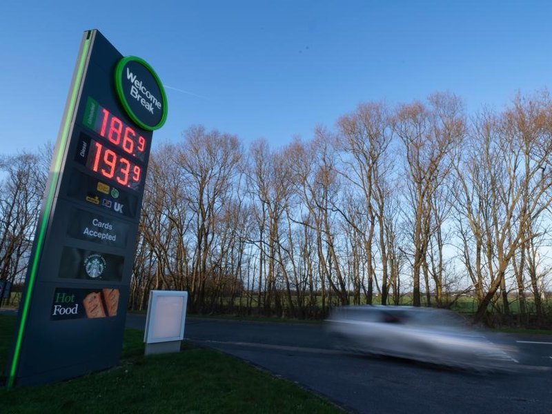 Oil prices, shipping risks rise as Iran crisis deepens: Report