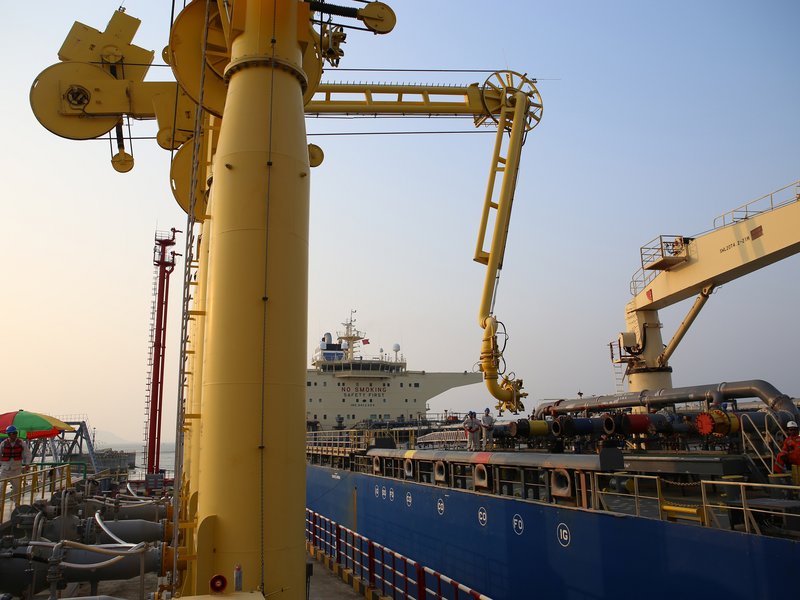 मध्य पूर्व में तनाव के बीच सऊदी अरामको का बड़ा फैसला, एशिया से अरब लाइट क्रूड ऑयल के लिए वसूलेगा 19.50 प्रति बैरल प्रीमियम