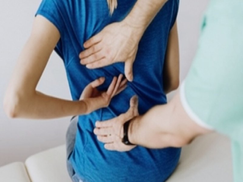 सुबह उठते ही शरीर में रहती है जकड़न, आमवातारि वटी दिलाएगी आराम