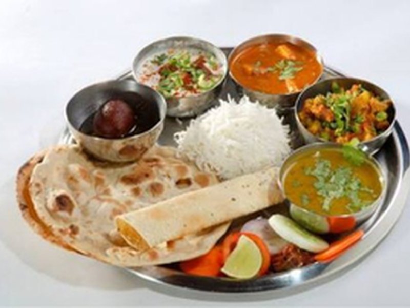 Cost of veg thali stays stable in March, non-veg thali turns cheaper