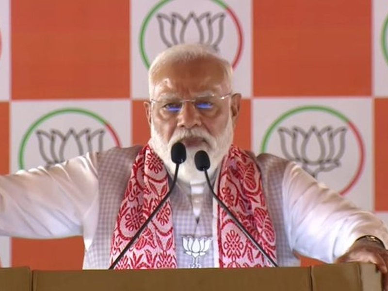 'असम में जनता का जोश देखकर कांग्रेस पस्त', पीएम मोदी ने डिब्रूगढ़ में विपक्ष पर बोला तीखा हमला