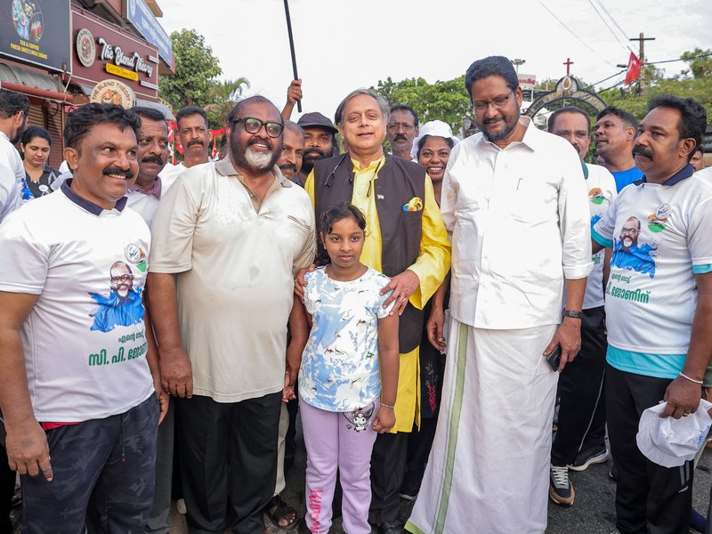 People want change, UDF set to form government in Kerala:  Shashi Tharoor