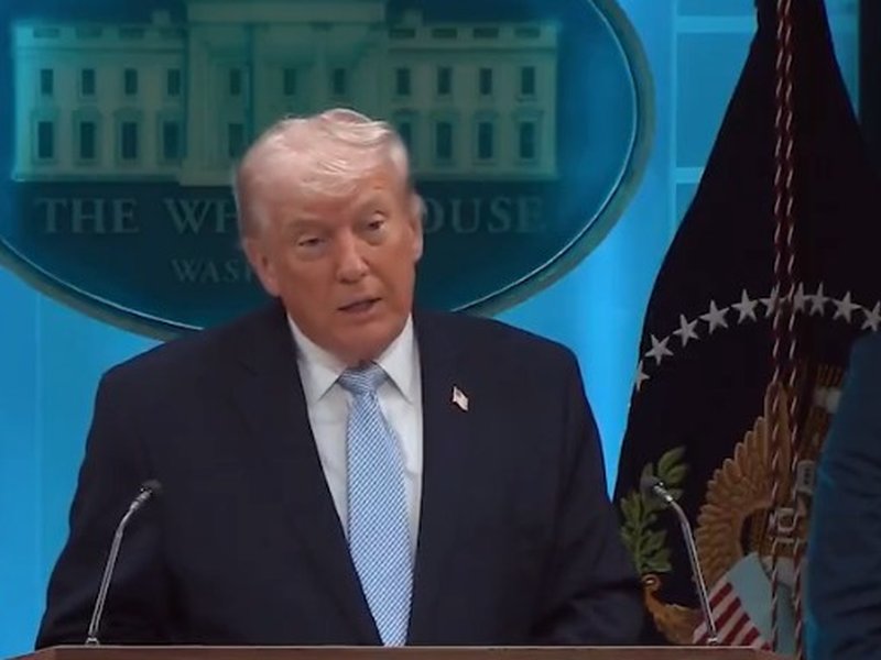 Trump sets deadline, warns Iran of strikes​ (Photo: @WhiteHouse/X)