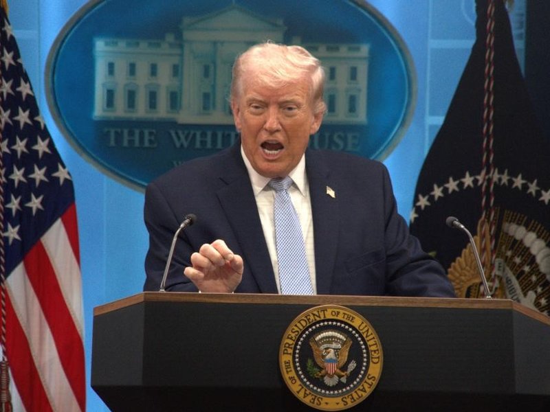 Trump signals US role in rebuilding Iran