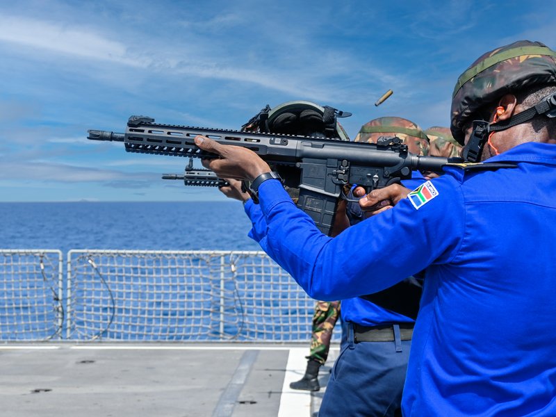 नौसेना का आईएनएस सुनयना पहुंचा माले, तैनाती का पहला पड़ाव