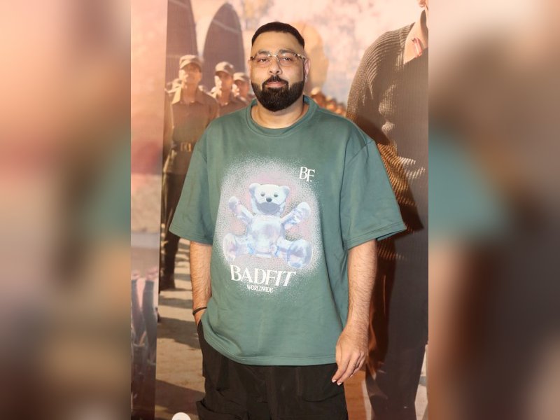 बादशाह ने 'टटीरी' विवाद पर राष्ट्रीय महिला आयोग से मांगी माफी, 50 बच्चियों की शिक्षा का रखा प्रस्ताव