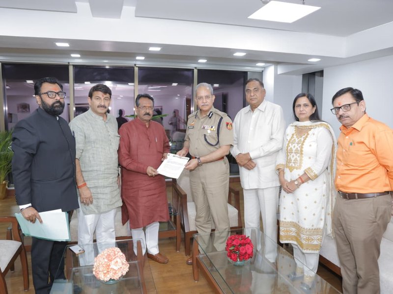 Delhi BJP files police complaint against Kharge over ‘snake’ remark (Photo: Delhi BJP)