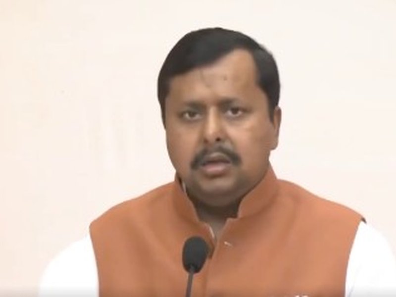 BJP chief in parleys with state CMs, state heads and seniors over Women Reservation Act