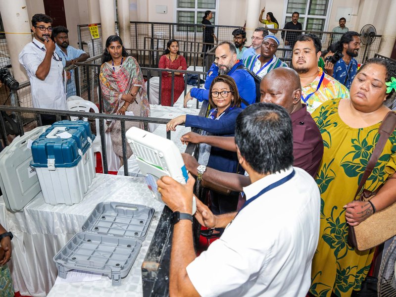 Thiruvananthapuram: International delegates from four countries under the International Election Visitors’ Programme visit an Electronic Voting Machines (EVMs) distribution centre ahead of Kerala Assembly elections in Thiruvananthapuram on Wednesday, April 8, 2026. (Photo: IANS/X/@ECISVEEP)