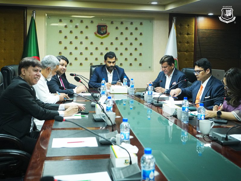 New BCB president Tamim Iqbal chairs first official meeting 