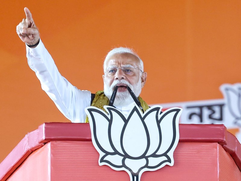 bhajpa-sarkar-mein-sabka-saath-sabka-vikas-aur-jinhone-bengal-ko-loota-unka-hisaab-hoga-pm-modi--20260409172103