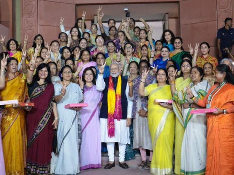 महिलाओं के लिए विधायी संस्थाओं में आरक्षण समय की मांग: प्रधानमंत्री मोदी