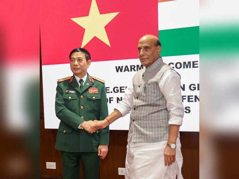Rajnath Singh congratulates Phan Van Giang on appointment as Vietnam's Defence Minister