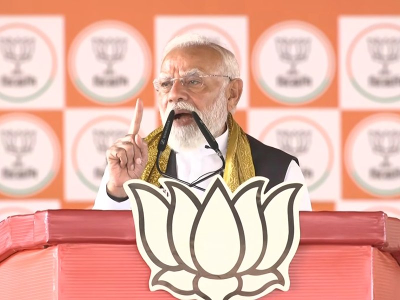 बंगाल की जनता को पीएम मोदी की 6 गारंटी- 'हर रेप केस की खुलेगी फाइल, कर्मचारियों के लिए 7वां वेतन आयोग'