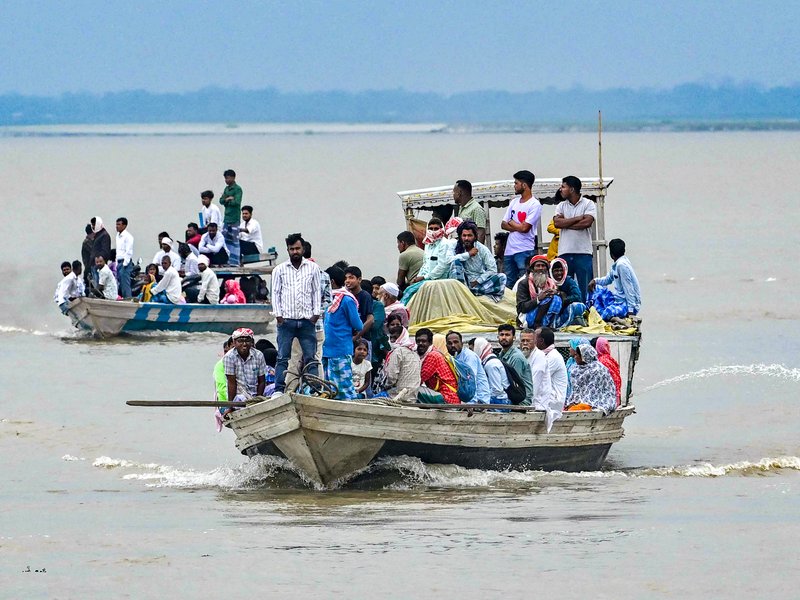 विधानसभा चुनाव : असम, केरल और पुडुचेरी में भारी मतदान, दो राज्यों में रिकॉर्ड वोटिंग