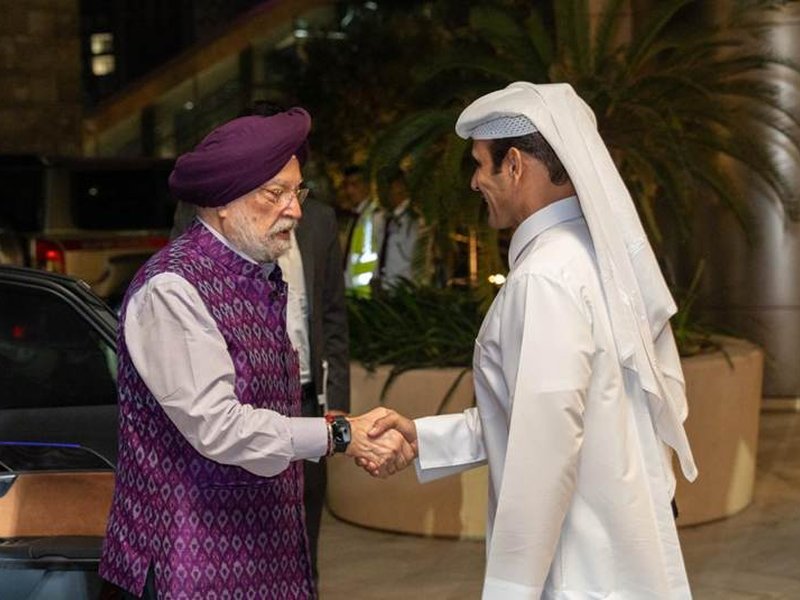 भारत-कतर के बीच रिश्तों को और मजबूत करने पर बनी सहमति; व्यापार, ऊर्जा और सांस्कृतिक सहयोग जैसे क्षेत्रों पर जोर