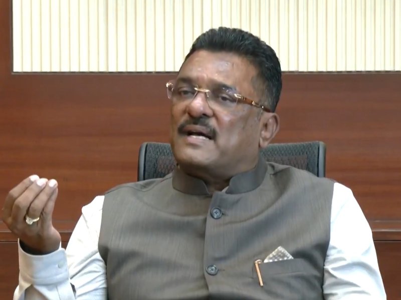 महाराष्ट्र में ऑपरेशन टाइगर 365 दिन चलता है, चोरी-छिपे नहीं करते: परिवहन मंत्री प्रताप सरनाईक