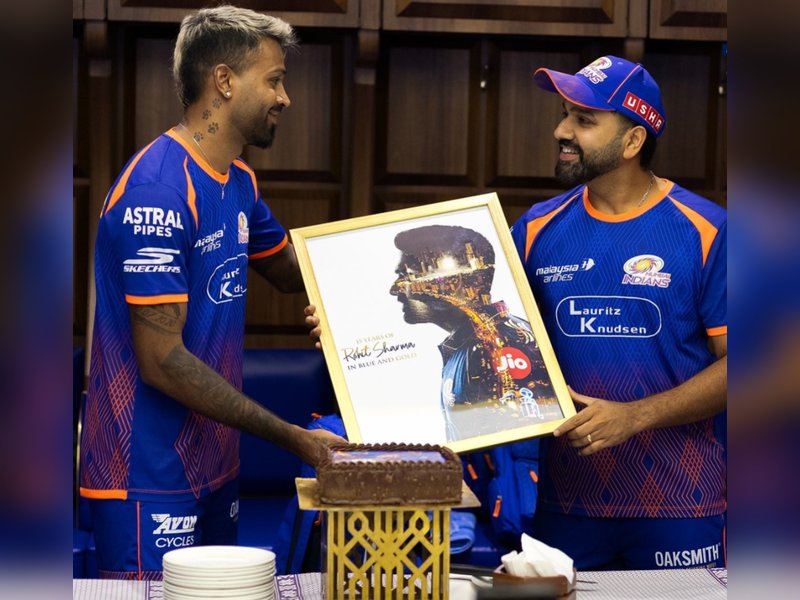 IPL 2026: Hardik congratulates Rohit on completing 15 years with MI, thanks him for ‘inspiring’ the cricketers (Credit: Mumbai Indians/X)