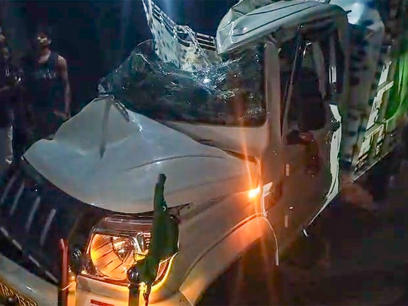 Katihar: Wreckage of a vehicle seen after a road accident, in Katihar district of Bihar on Saturday, April 11, 2026. (IANS/Video Grab)