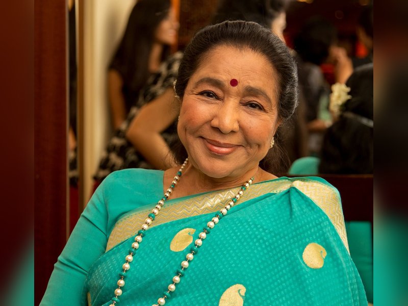 'पद्म विभूषण' आशा भोसले के निधन पर देशभर में शोक, कई राज्यों के सीएम ने जताया दुख