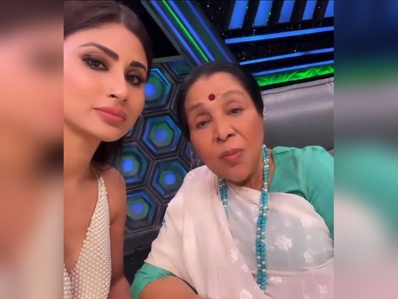 Mouni Roy shares a fond memory of late Asha Bhosle singing in Bengali