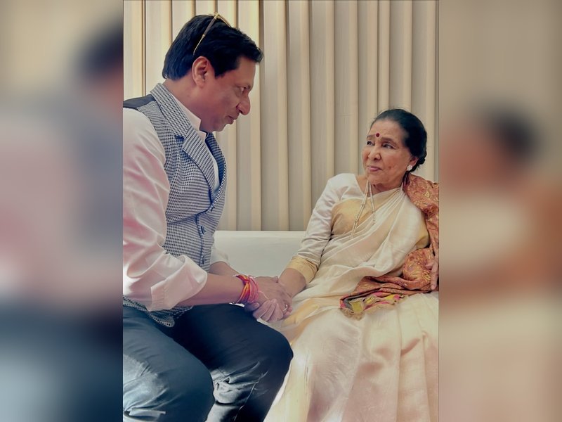 Madhur Bhandarkar recalls working with late Asha Bhosle in 'Satta', 'Corporate', & 'Page 3'