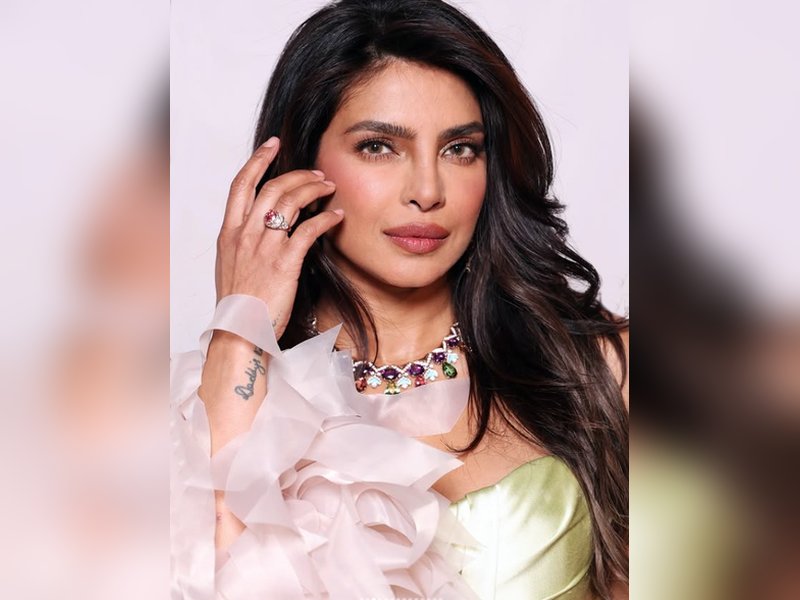 Priyanka Chopra calls Asha Bhosle ‘eternal voice’, says her art shaped emotional landscape of nation